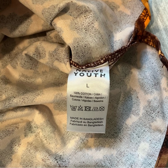 Native Youth Oversized Shacket in Bright Leopard Print, Sz L - Picture 10 of 11